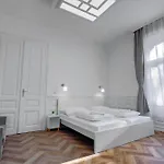 Toni 3* Budapeşte