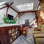 Otel Toni