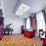 Toni 3* Budapeşte