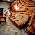 Toni Otel Budapeşte
