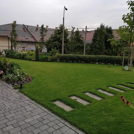 Hotel Toni