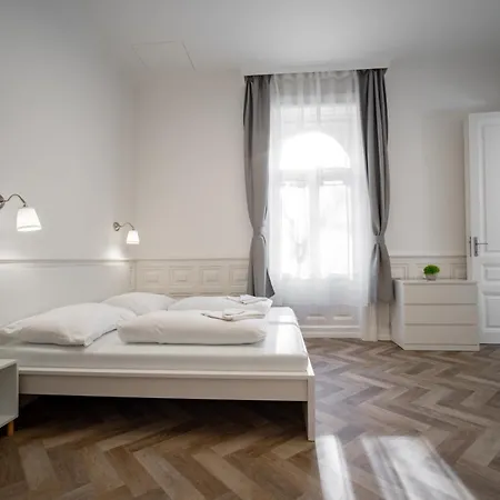 Toni Hotel Budapest