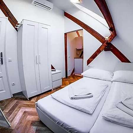 Toni Hotel 3*